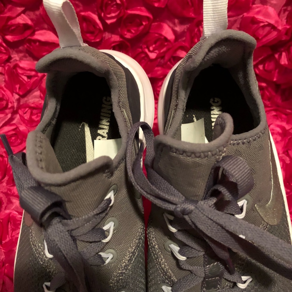 Nike Free TR8 Training Shoe - Picture 5 of 8